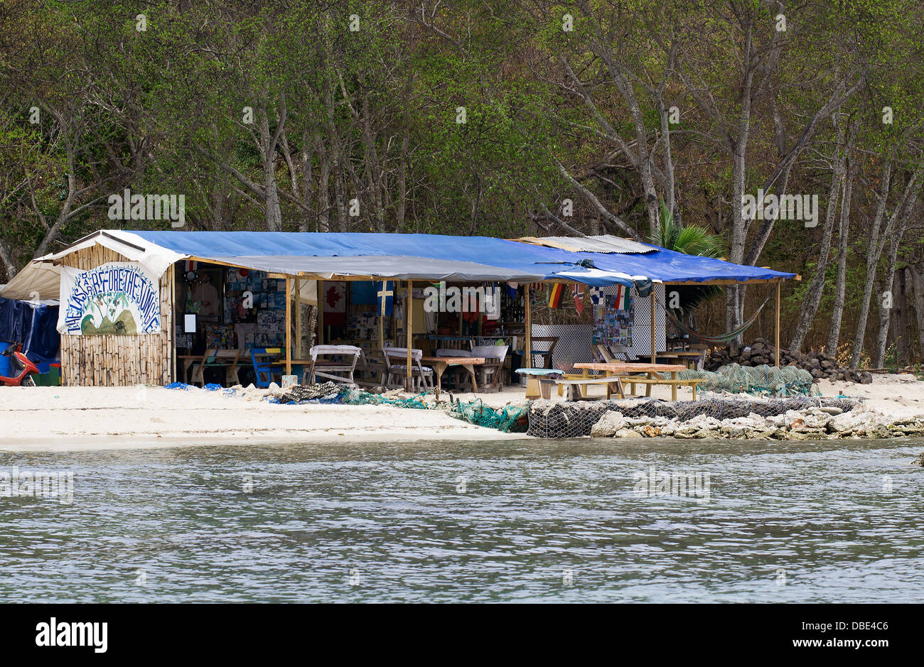 L'ultima barra prima della giungla, Salt Whistle Bay, Tobago Cays Marine Park, Mayreau, Saint Vincent e Grenadine. Foto Stock