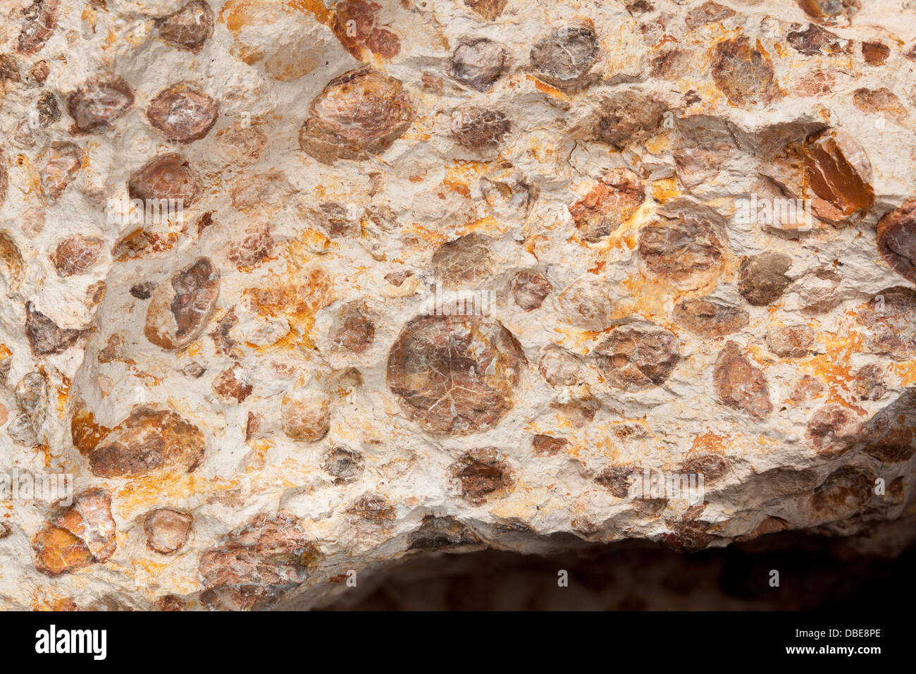 Minerale di bauxite, il materiale grezzo di alluminio metallico. Foto Stock