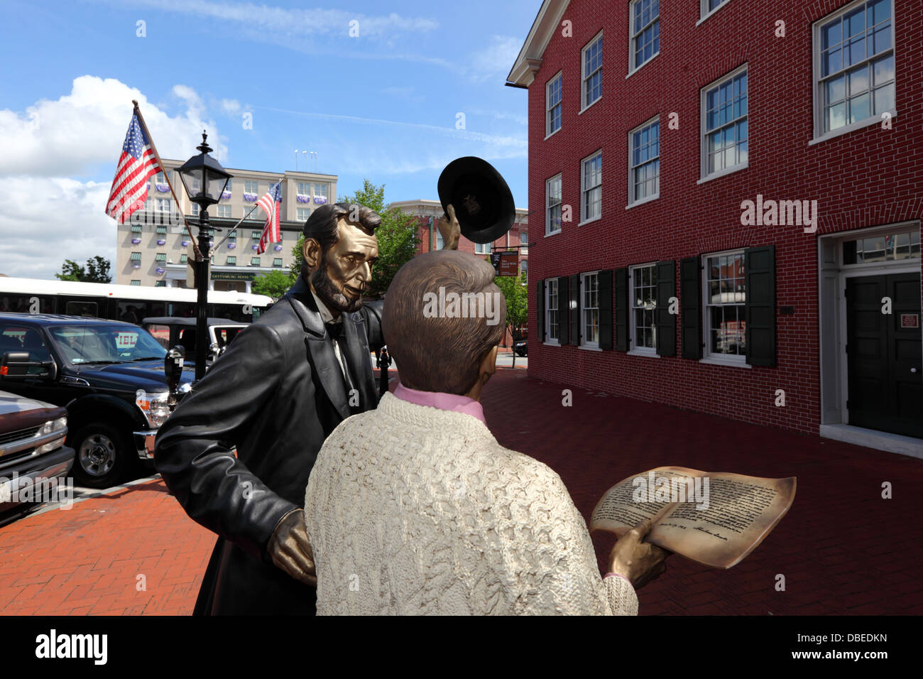 Visita di ritorno statua di Lincoln Square, in onore di Abraham Lincoln è l'indirizzo di Gettysburg, Gettysburg, Pennsylvania, STATI UNITI D'AMERICA Foto Stock