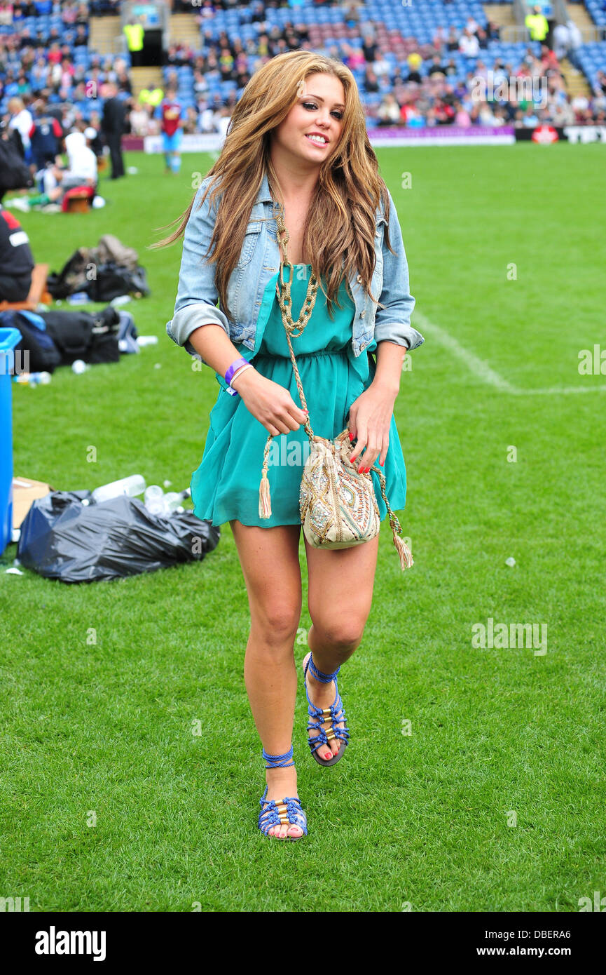 Bianca Gascoigne la celebrità Soccer torneo Sei tenuto a Turf Moor stadium Burnley, Inghilterra - 05.06.11 Foto Stock