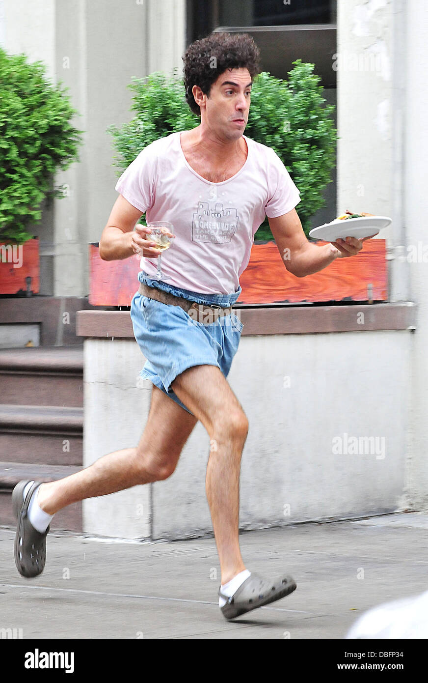 Sacha Baron Cohen sul film ubicazione per 'il dittatore" New York City, Stati Uniti d'America - 14.06.11 Foto Stock