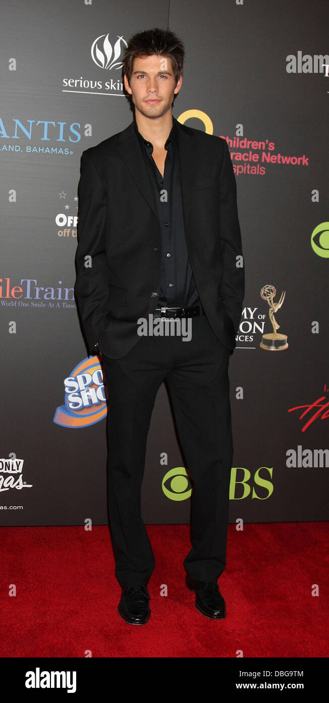 Casey Deidrick , arrivando al giorno Emmy Awards all'Hilton Hotel e Casino - tappeto rosso. Las Vegas, Nevada - 19.06.11 Foto Stock