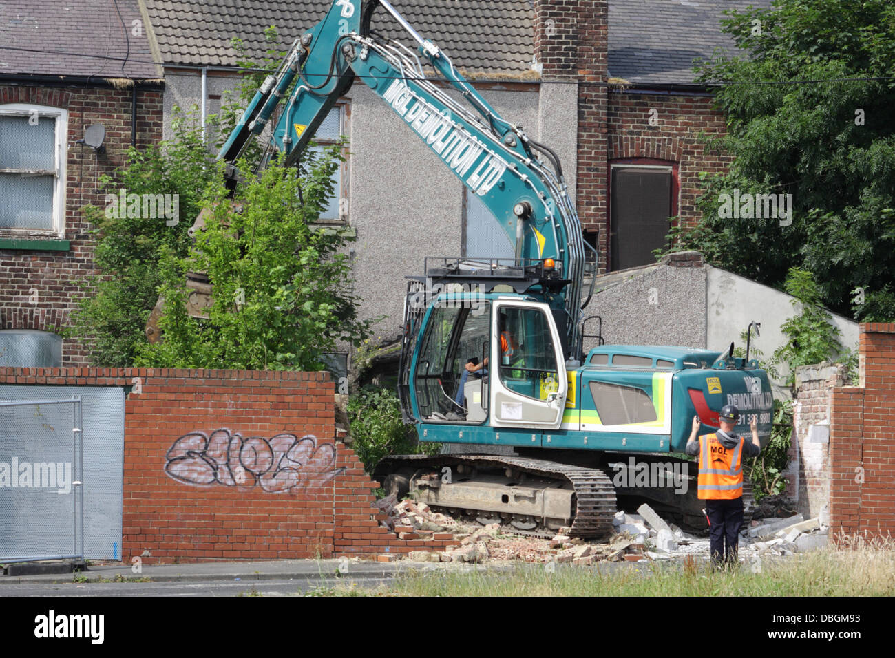 Demolizione in corso, Salem Street South, Sunderland Foto Stock