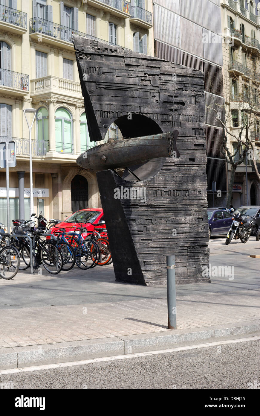 Arte moderna Scultura su un marciapiede (marciapiede) nel centro di Barcellona. La Catalogna. Spagna Foto Stock