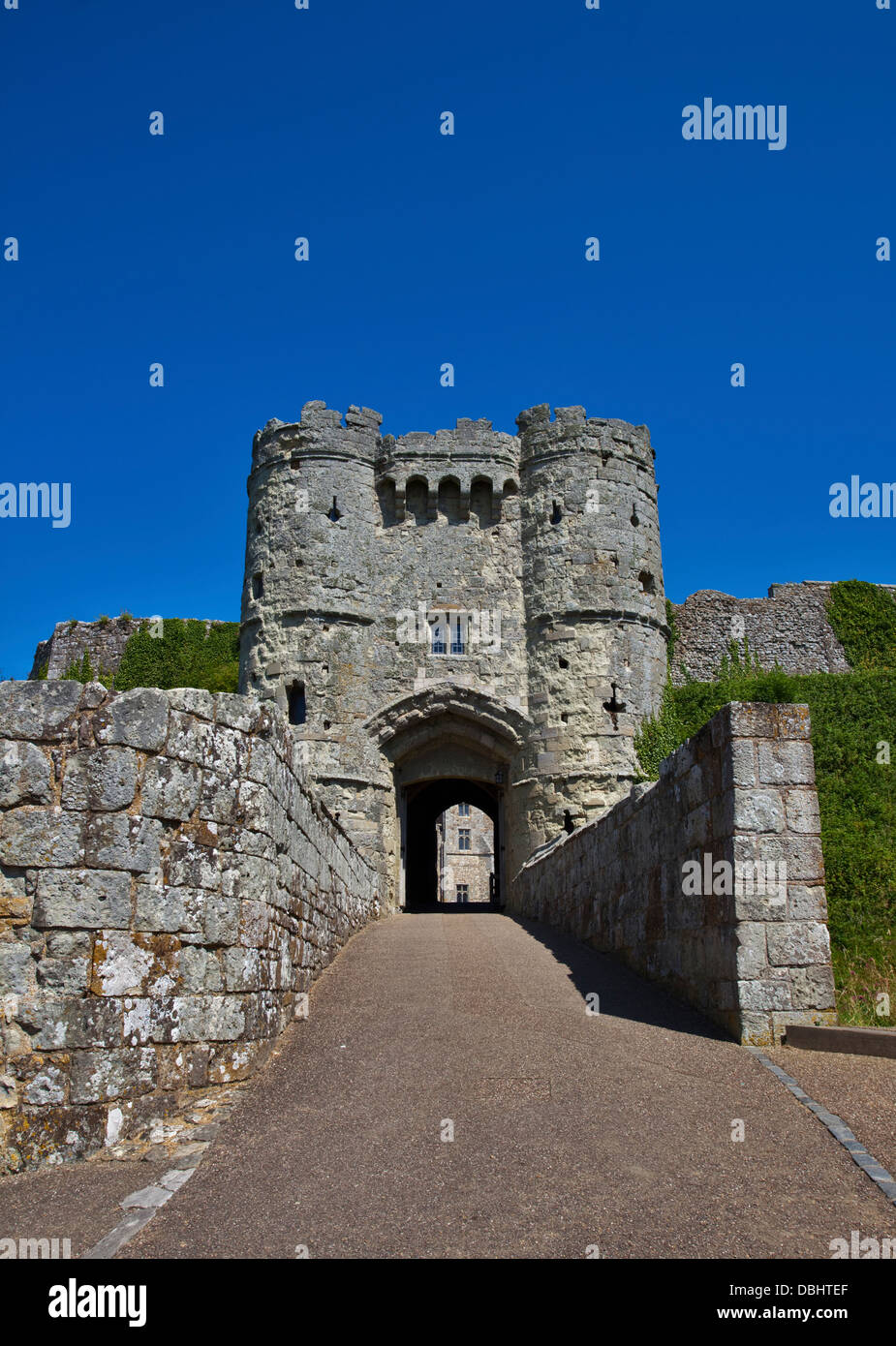 Ingresso al castello di Carisbrooke, Newport, Isle of Wight, Hampshire, Inghilterra Foto Stock
