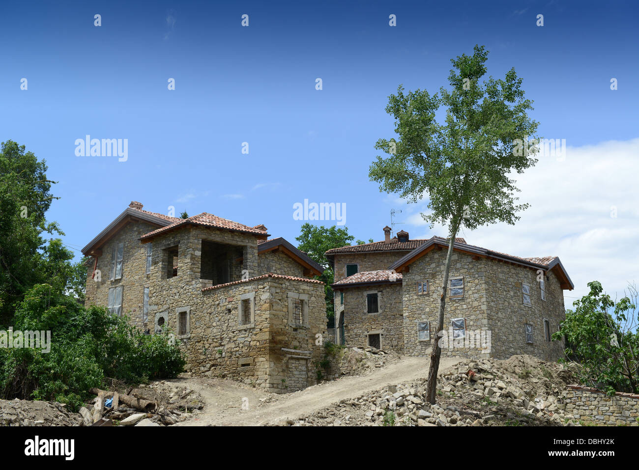 Cottage in pietra e case che viene ripristinato in Manno in Reggio Emilia colline in Italia la Regione Emilia Romagna Foto Stock