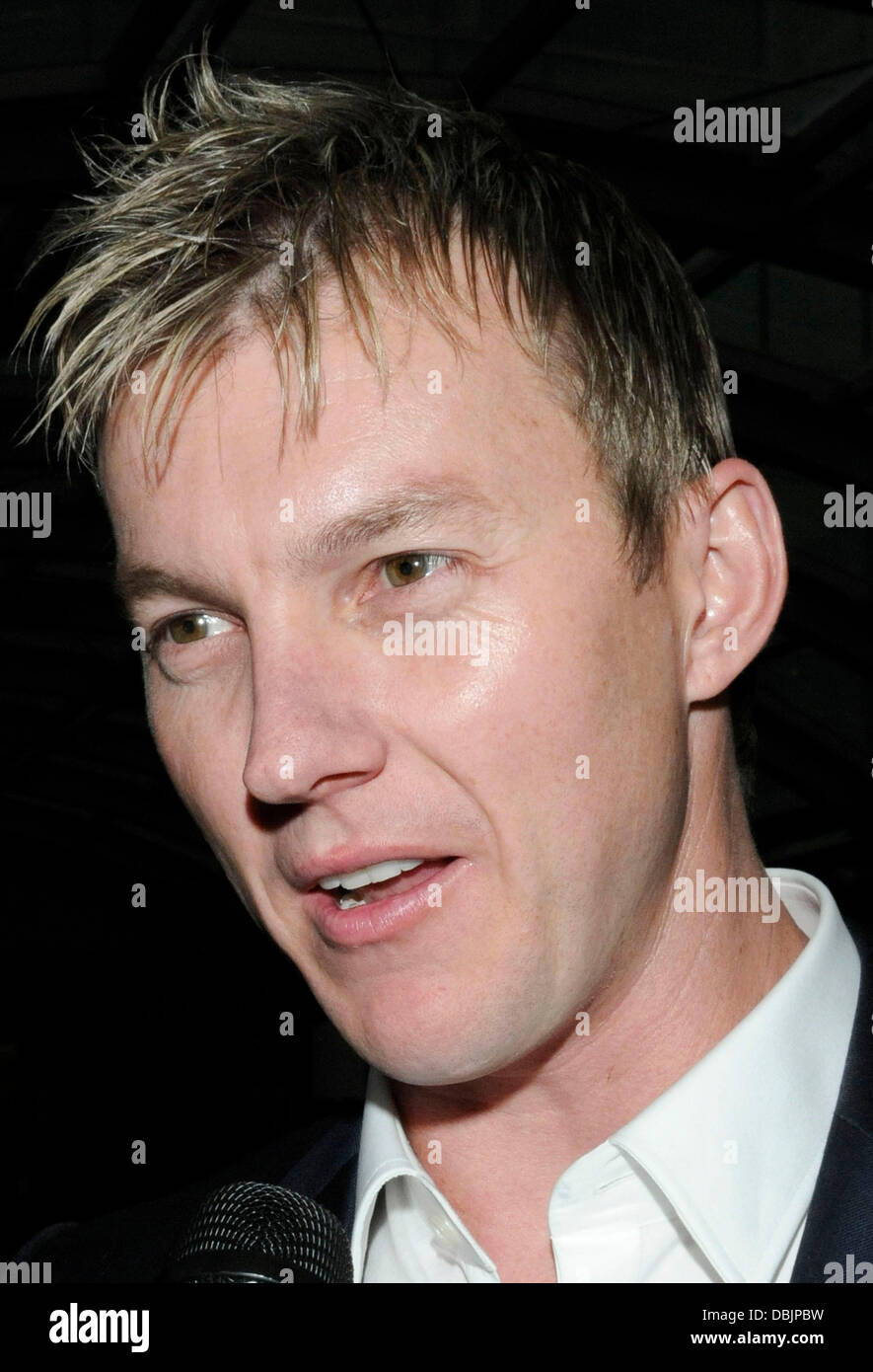 Brett Lee International India Film Academy di IIFA 2011 Toronto - IIRA rocce all'Heritage Court - arrivi a Toronto in Canada - 24.06.11 Foto Stock