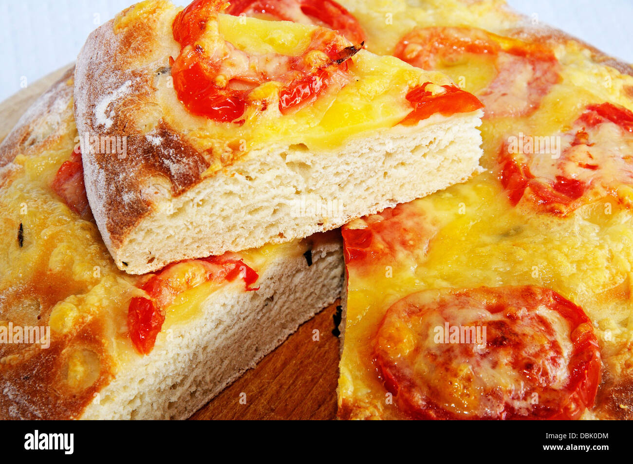 Formaggio e pomodoro pane focaccia. Foto Stock