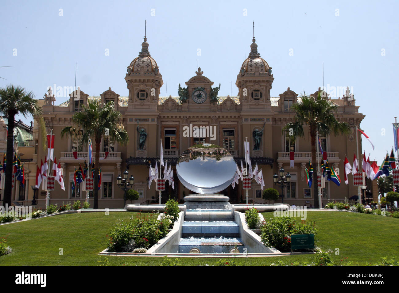 Hotel de Paris vista generale di Monaco durante la cerimonia civile delle nozze reali del Principe Alberto II di Monaco a Charlene Wittstock presso il Palazzo del Principe di Monaco Monte Carlo, Monaco - 01.07.11 Foto Stock