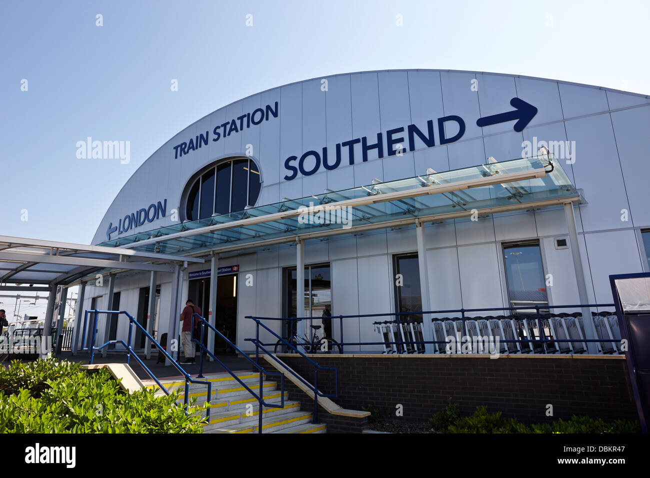 Londra aeroporto di Southend stazione ferroviaria Essex REGNO UNITO Foto Stock