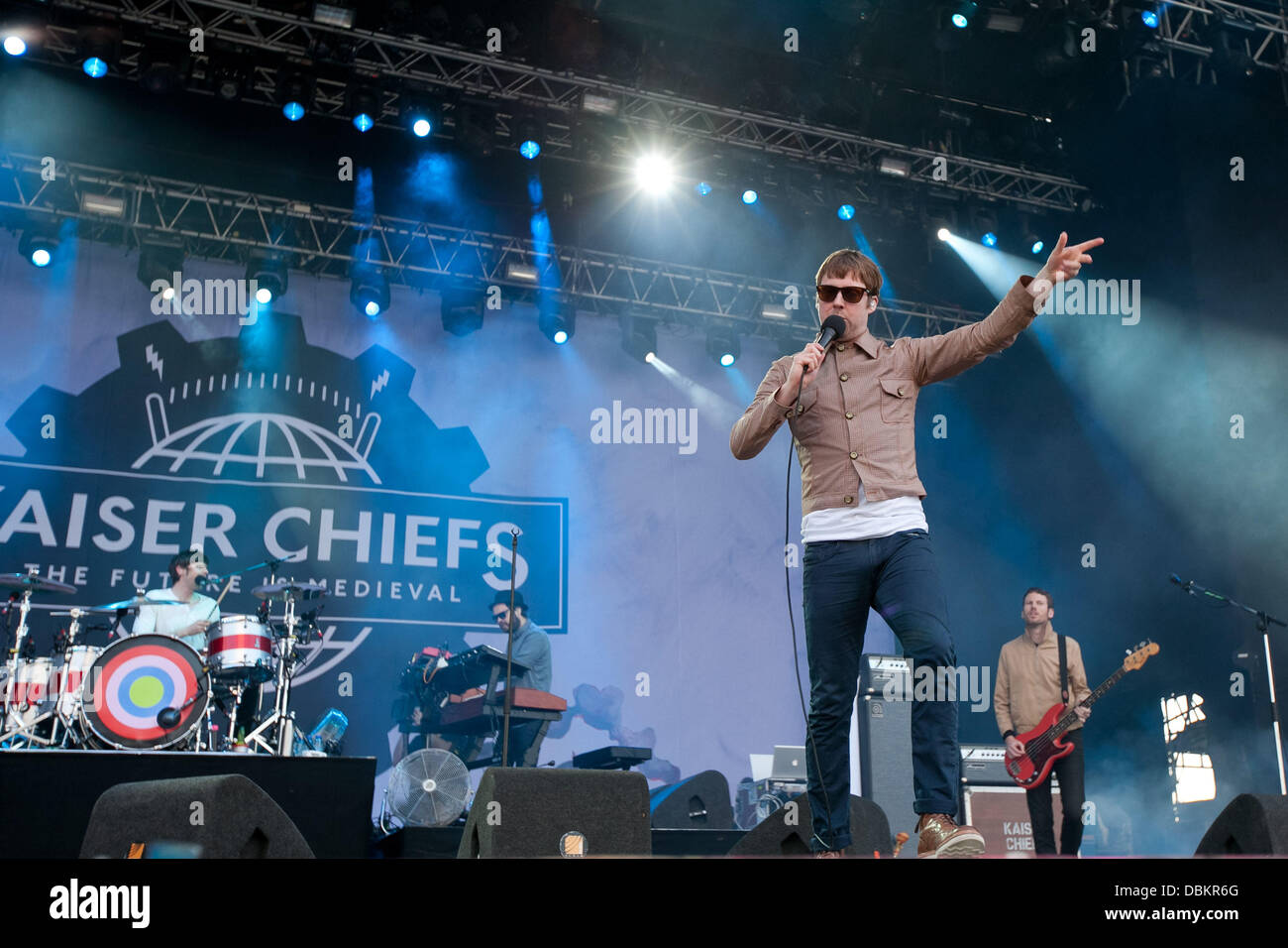 Kaiser Chiefs Festival Optimus viva in Alges - Giorno 4 ALGES, Portogallo - 09.07.11 Foto Stock