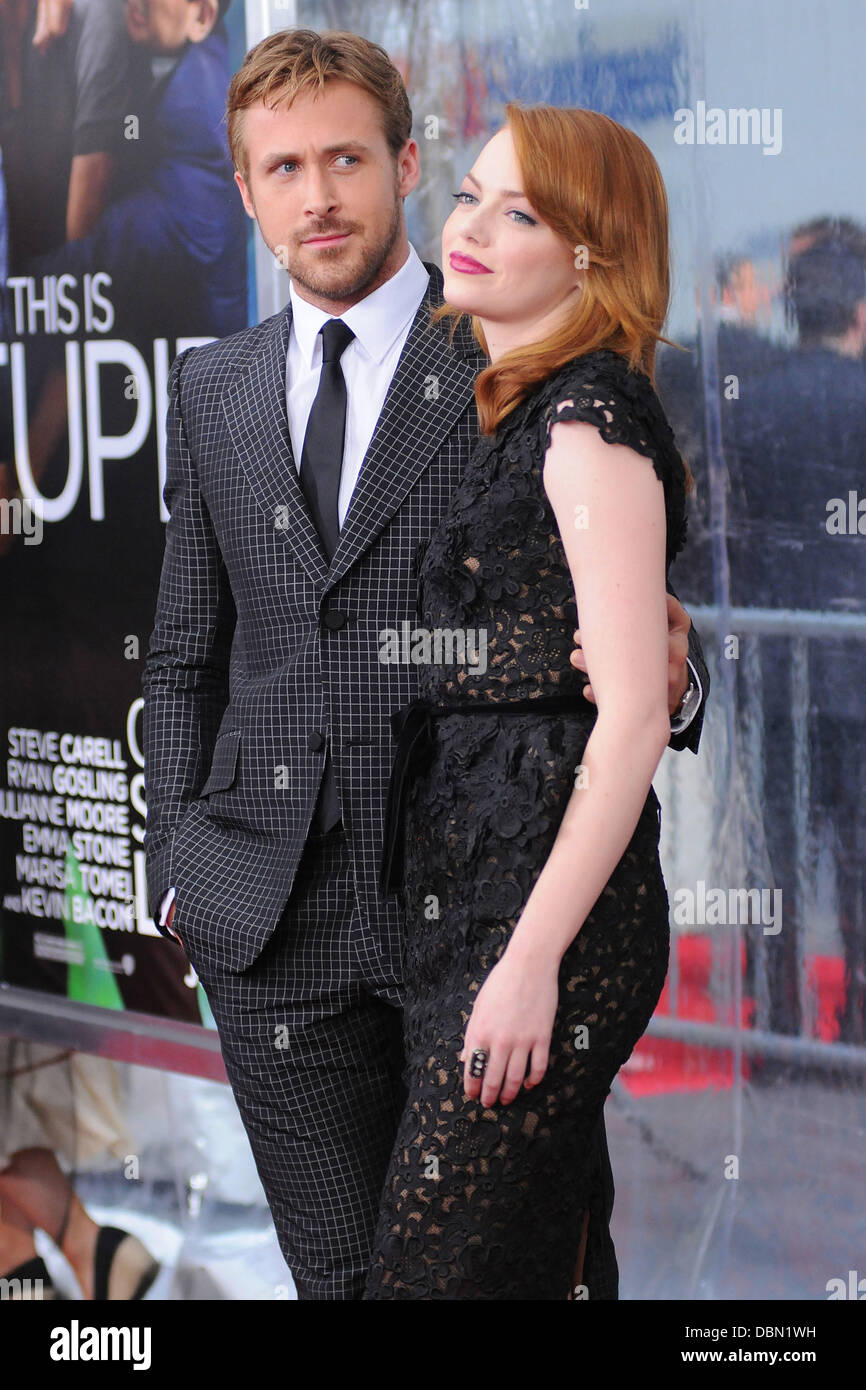 La pietra della Emma e Ryan Gosling premiere mondiale di "Crazy, stupido, amore" tenutasi presso il Teatro Ziegfeld - Arrivi New York City, Stati Uniti d'America - 19.07.11 Foto Stock