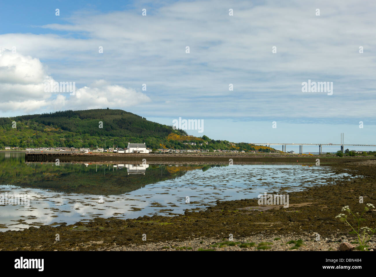 Vista verso nord Kessock e il Kessock Ponte del Beauly Firth vicino a Inverness Scozia Scotland Foto Stock