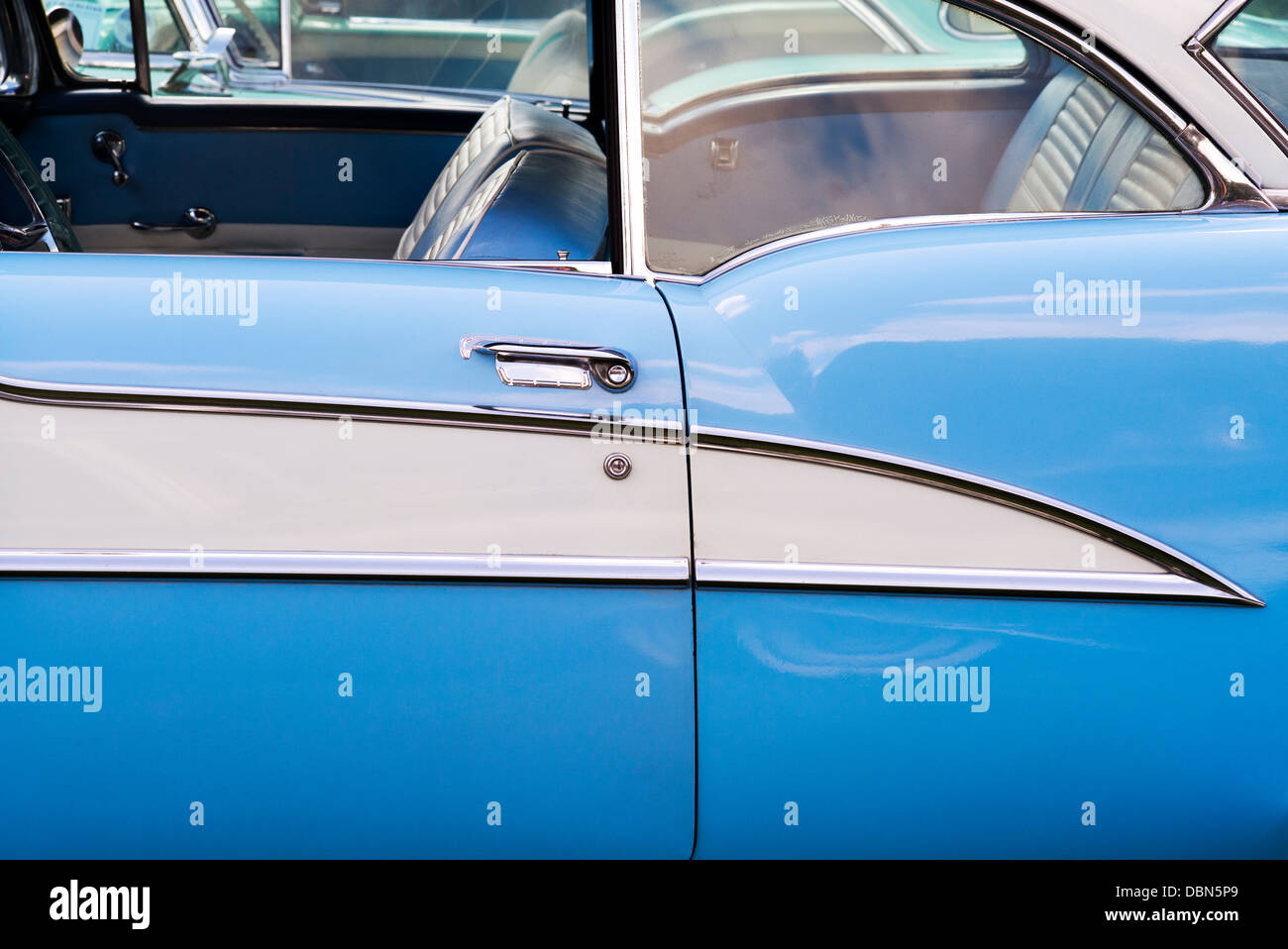 Nel 1955 la Oldsmobile Holiday 98 coupe dettaglio. Classic American car Foto Stock
