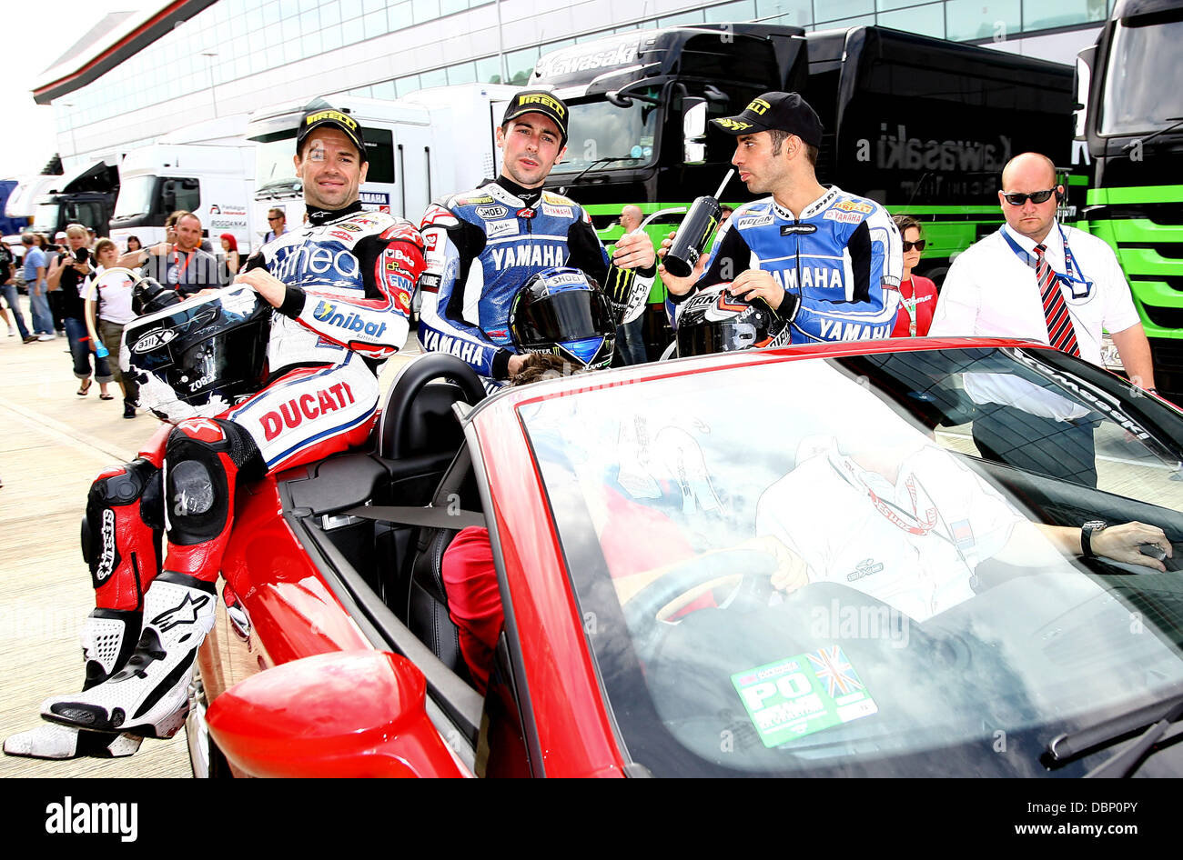 Carlos Checa (1° posto) Eugene Laverty (2nd) e Marco Melandri (3rd) il Campionato del Mondo Superbike a Silverstone Silverstone, Inghilterra - 31.07.11 , Foto Stock