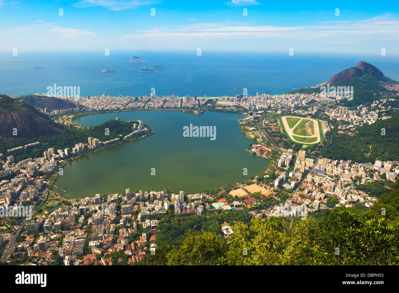 Vista dal Corcovado su Ipanema e Leblon e il Jockey Club di Rio de Janeiro, Brasile, Sud America Foto Stock