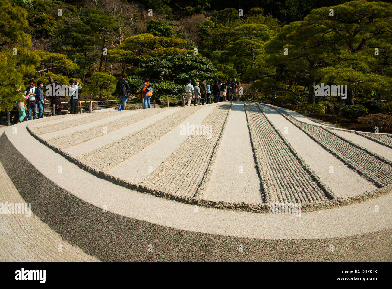 Struttura di sabbia nel Ginkaku-ji il Tempio Zen, Sito Patrimonio Mondiale dell'UNESCO, Kyoto, Giappone, Asia Foto Stock