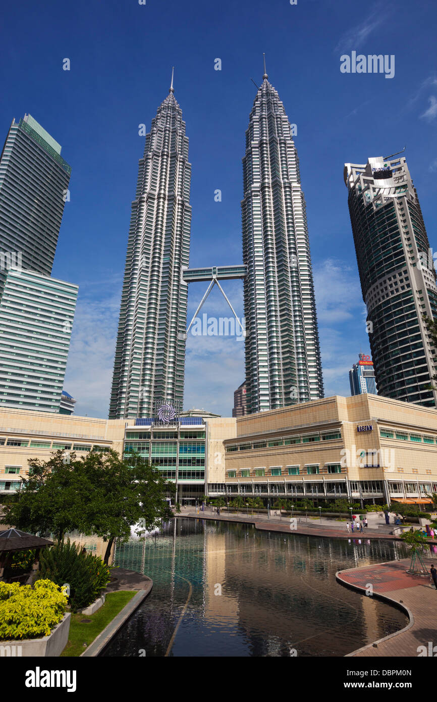 Le Torri Petronas (Petronas Twin Tower), Kuala Lumpur, Malesia, Asia sud-orientale, Asia Foto Stock