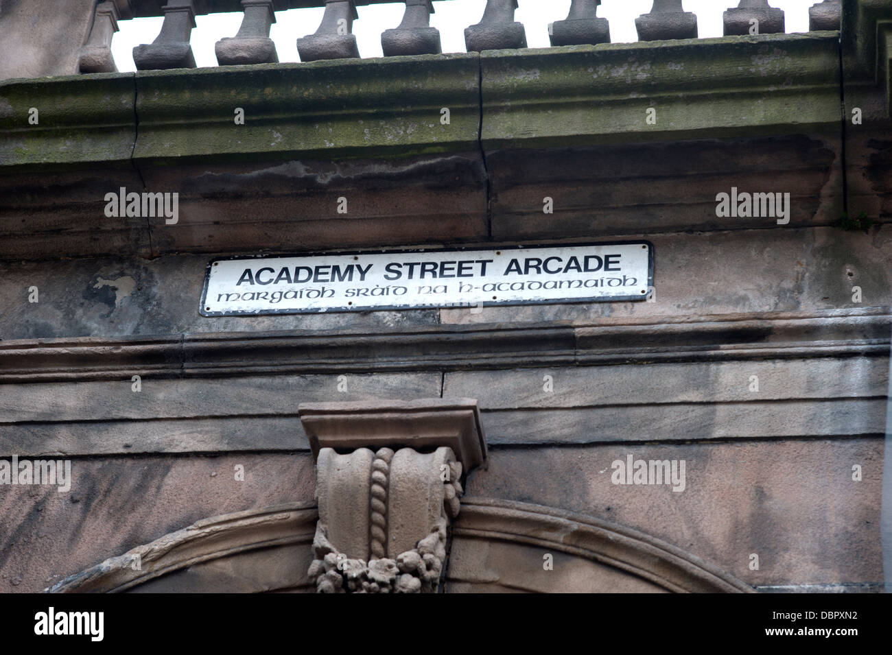 Academy Street Arcade segno sul mercato vittoriano edificio in Inverness Scozia Scotland Foto Stock
