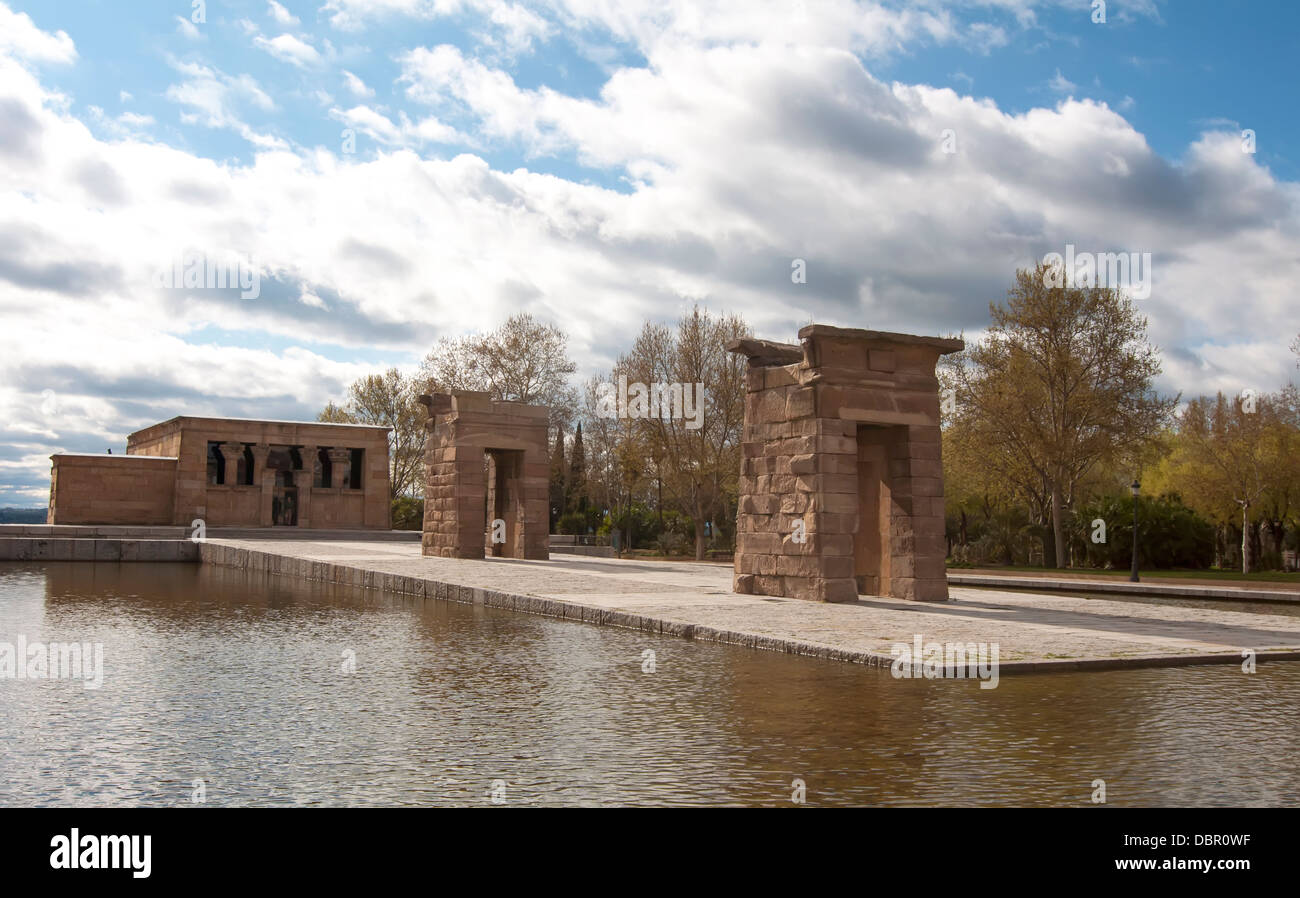 Tempio di Debod fu un dono dall'Egitto alla Spagna nel 1968. Esso ha una storia di circa 2.200 anni Foto Stock