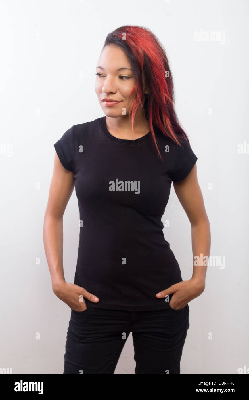 Etniche modello femminile che mostra l'espressione Foto Stock