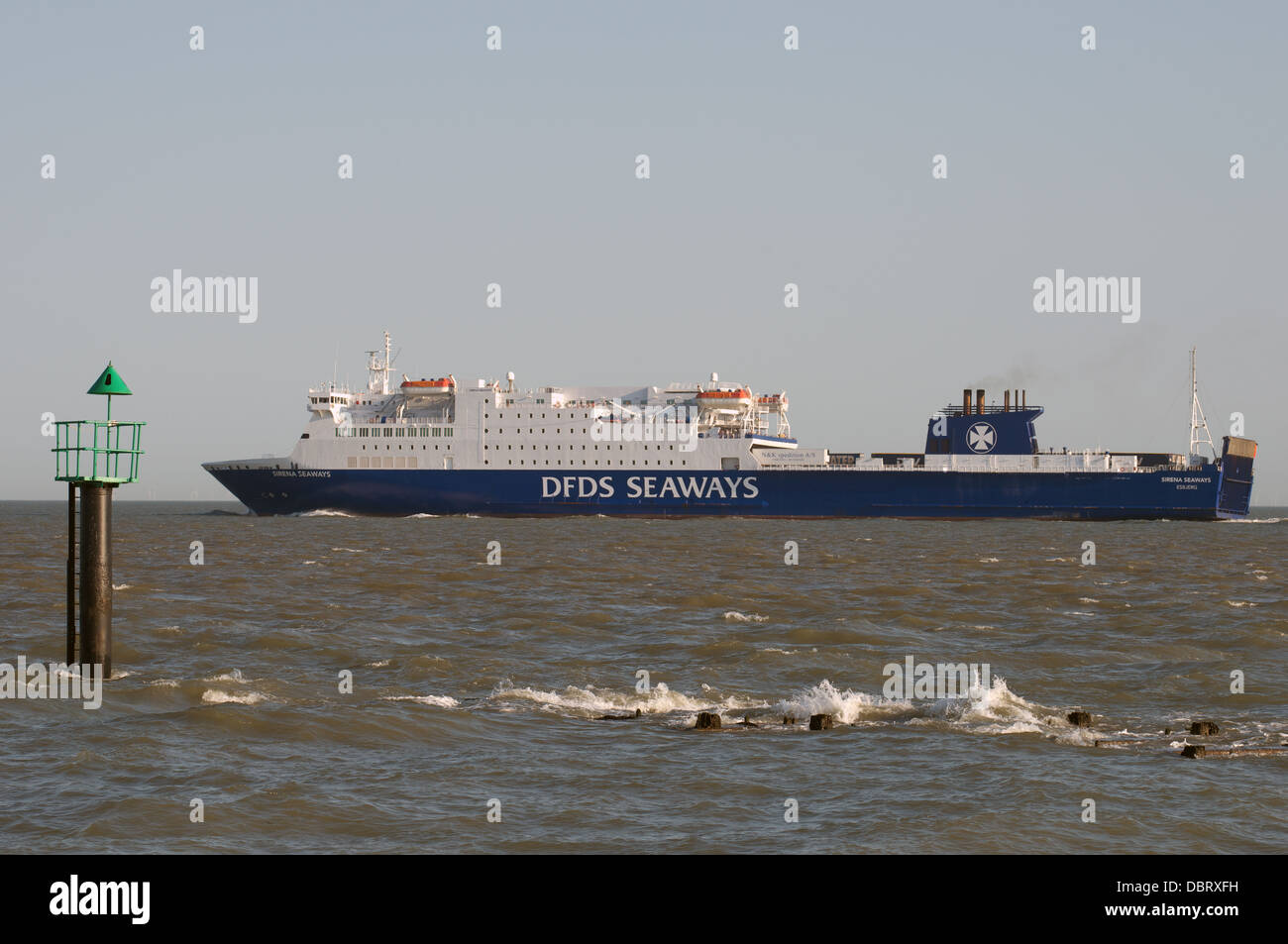 DFDS Seaways traghetto per auto 'Sirena Seaways' sul percorso a Esbjerg in Danimarca dal Harwich, Essex, Regno Unito. Foto Stock
