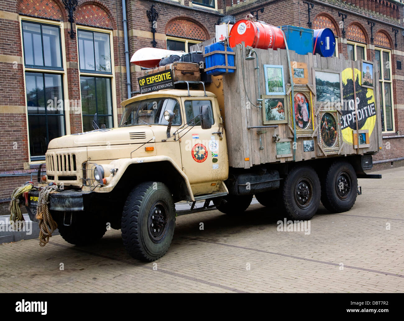 Spedizione viaggi avventura veicolo carrello museo Volkenkunde Leiden Paesi Bassi Foto Stock