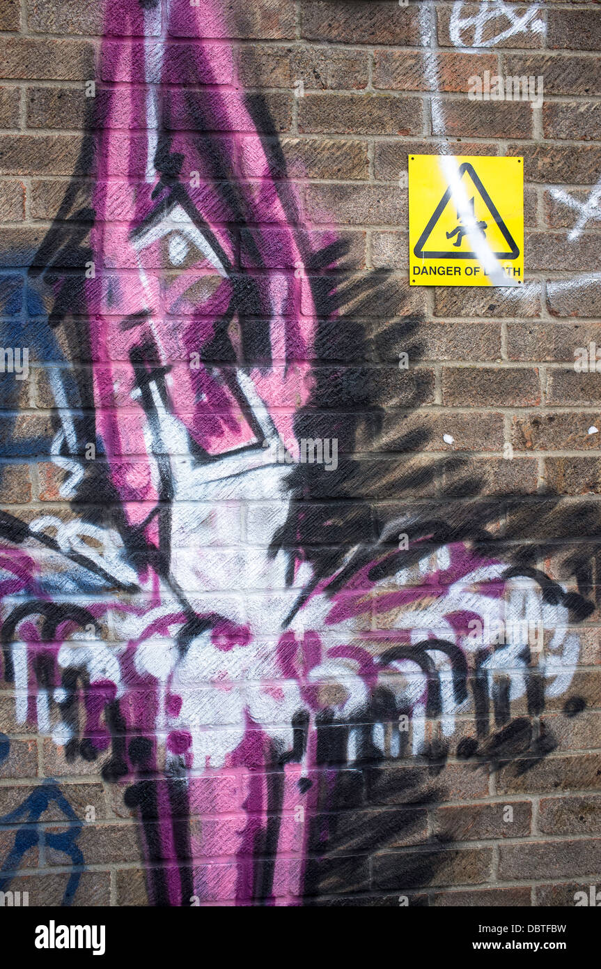 Parete arte dei graffiti artistici urbani London REGNO UNITO Foto Stock