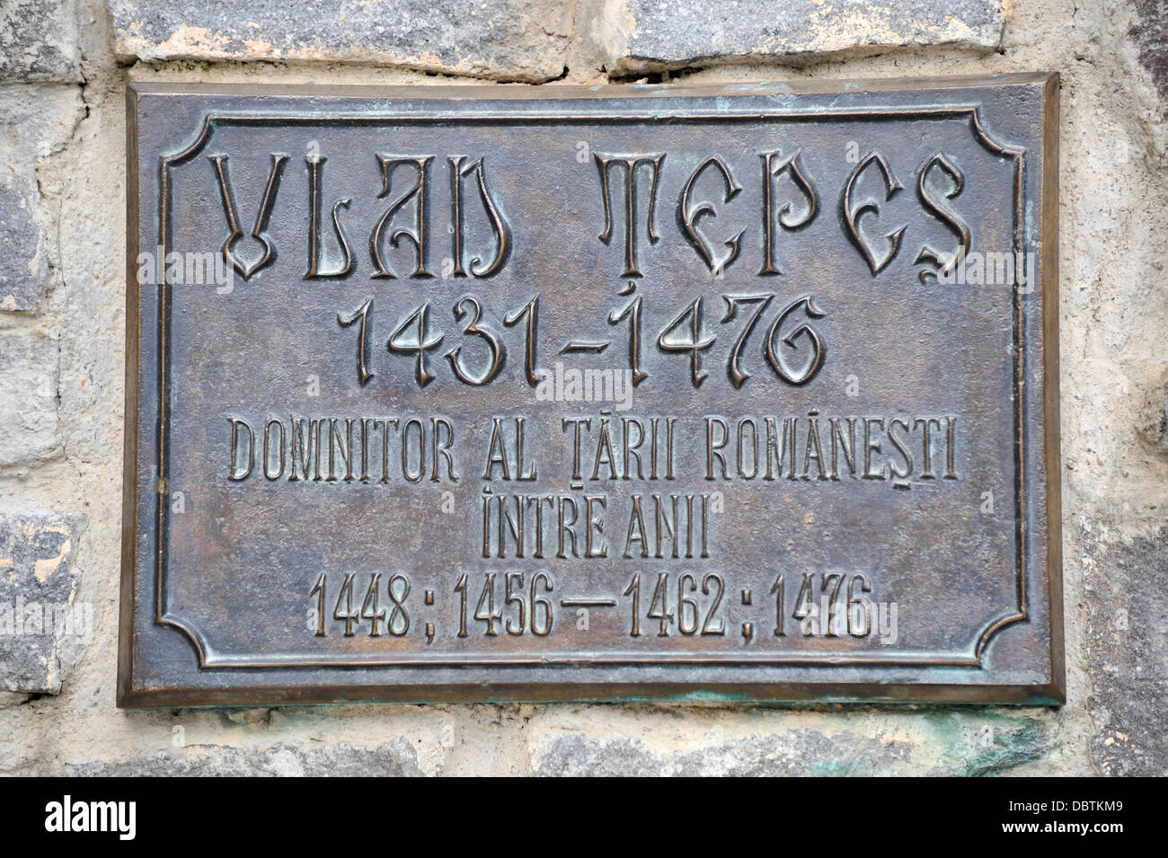 Lapide commemorativa Vlad III, Principe della Valacchia, noto anche come Vlad l'Impalatore o Drakula, Sighisoara, Romania Foto Stock