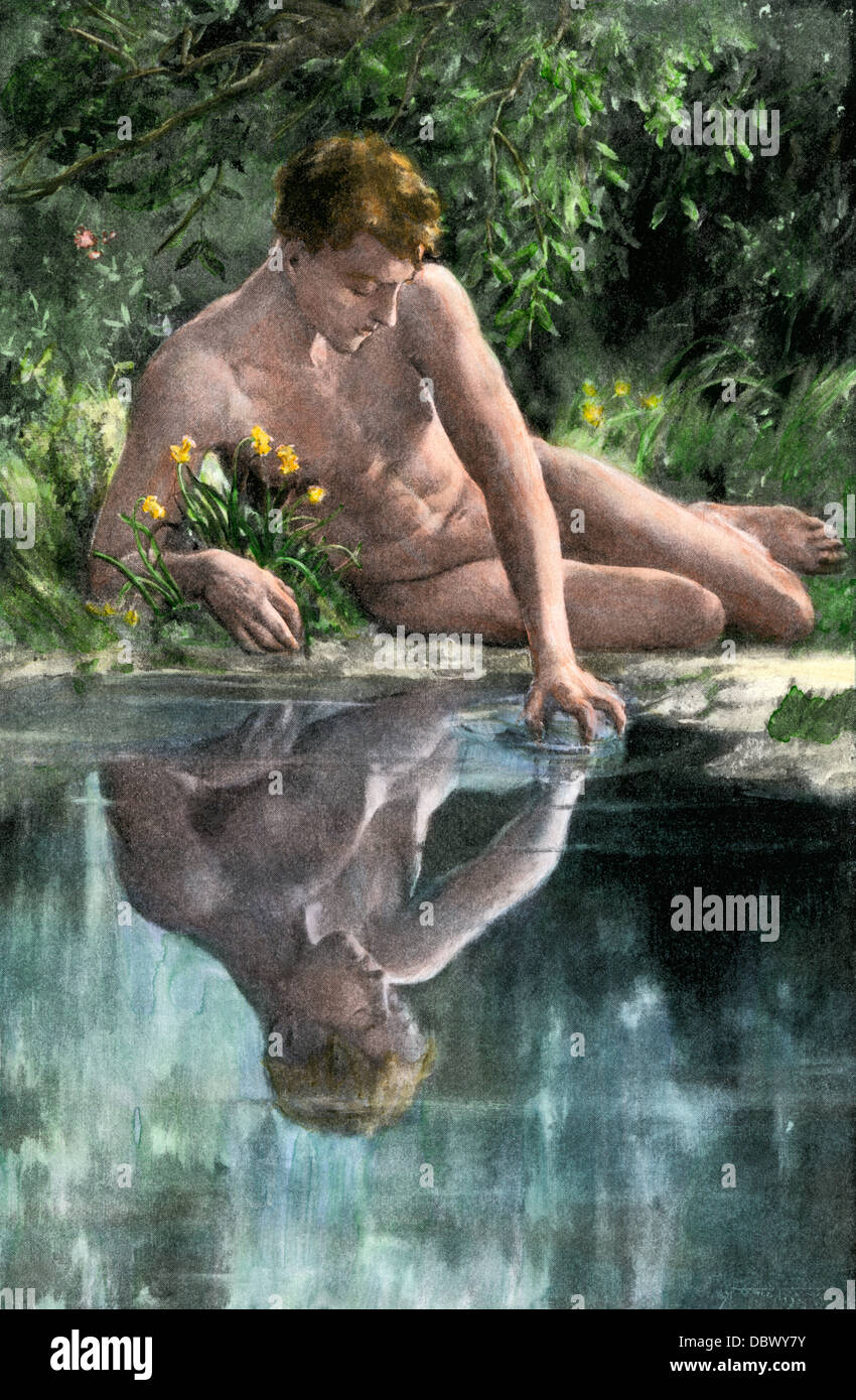 Narcissus ammirando la propria riflessione. Colorate a mano riproduzione dei mezzitoni di illustrazione. Foto Stock