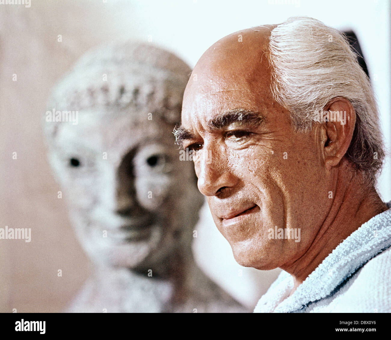 1960s 1968 Anthony Quinn STELLA DI MOTION PICTURE IL MAGO Foto Stock