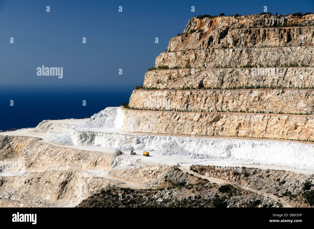 Cava di marmo lungo la baia Mirabello - Crete, Grecia Foto Stock