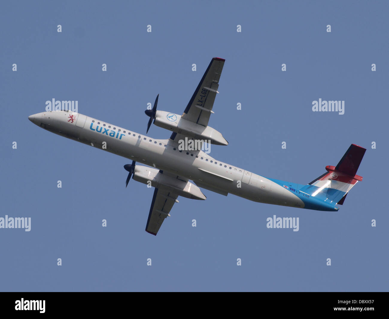 LX-LGE Luxair De Havilland Canada DHC-8-402Q Dash 8 take-off 13Luglio2013 Foto Stock