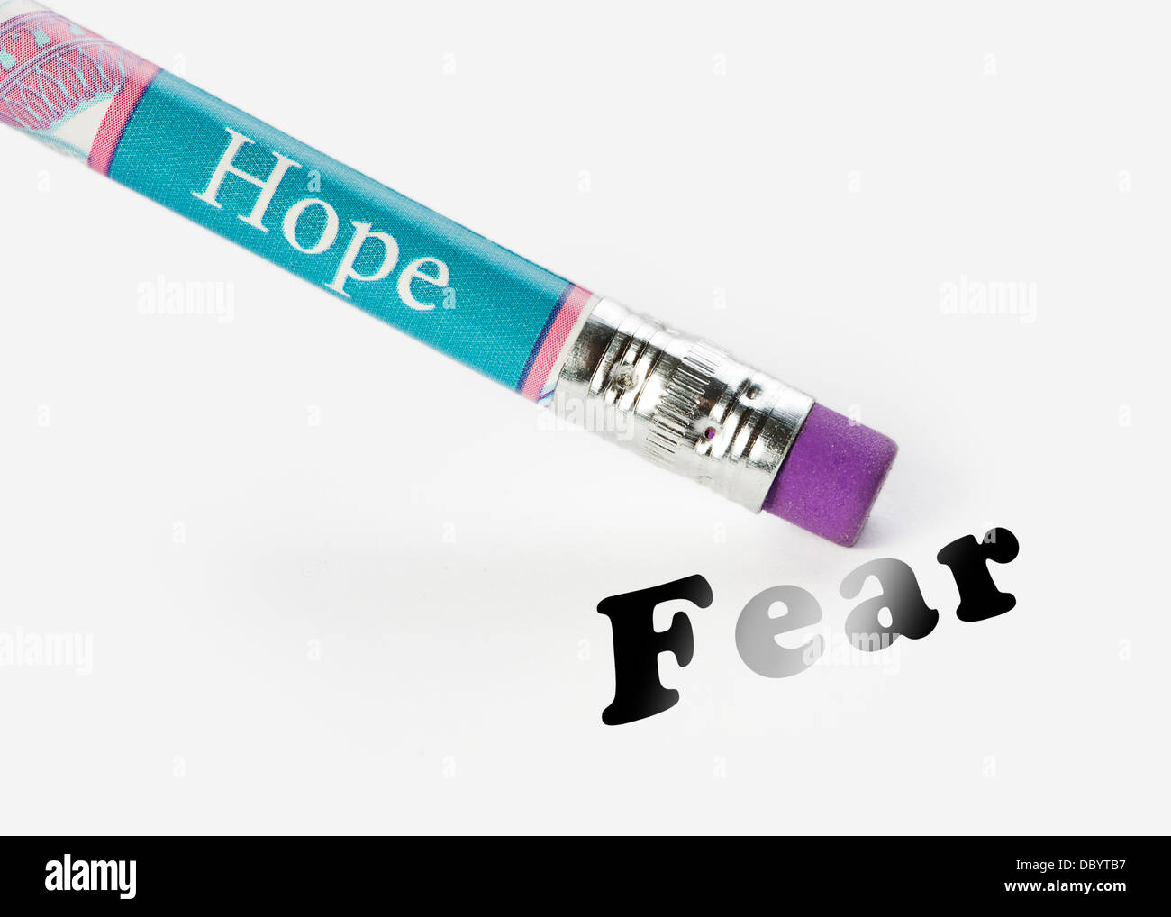 Concetto di speranza di cancellare l'idea di paura usando un raschietto analogia Foto Stock