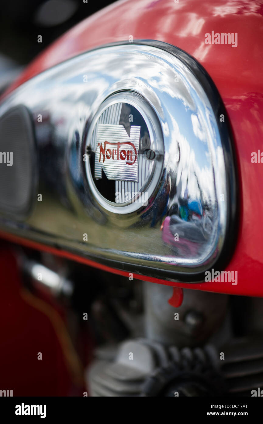1958 Norton 99 Dominator. Classic british motociclo Foto Stock