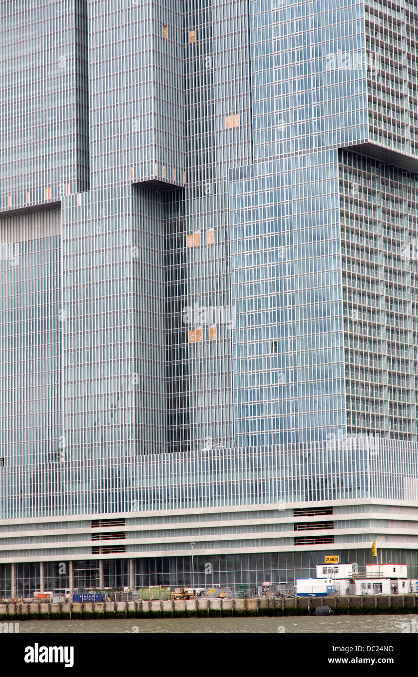 De Rotterdam città verticale edificio architetto Rem Koolhaas vicino al completamento Agosto 2013 Foto Stock