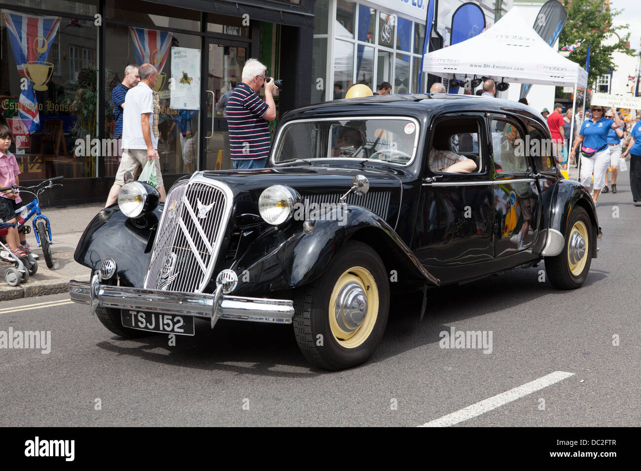 Hampton Wick Festival 2013- Citroen Avant trazione sul display Foto Stock