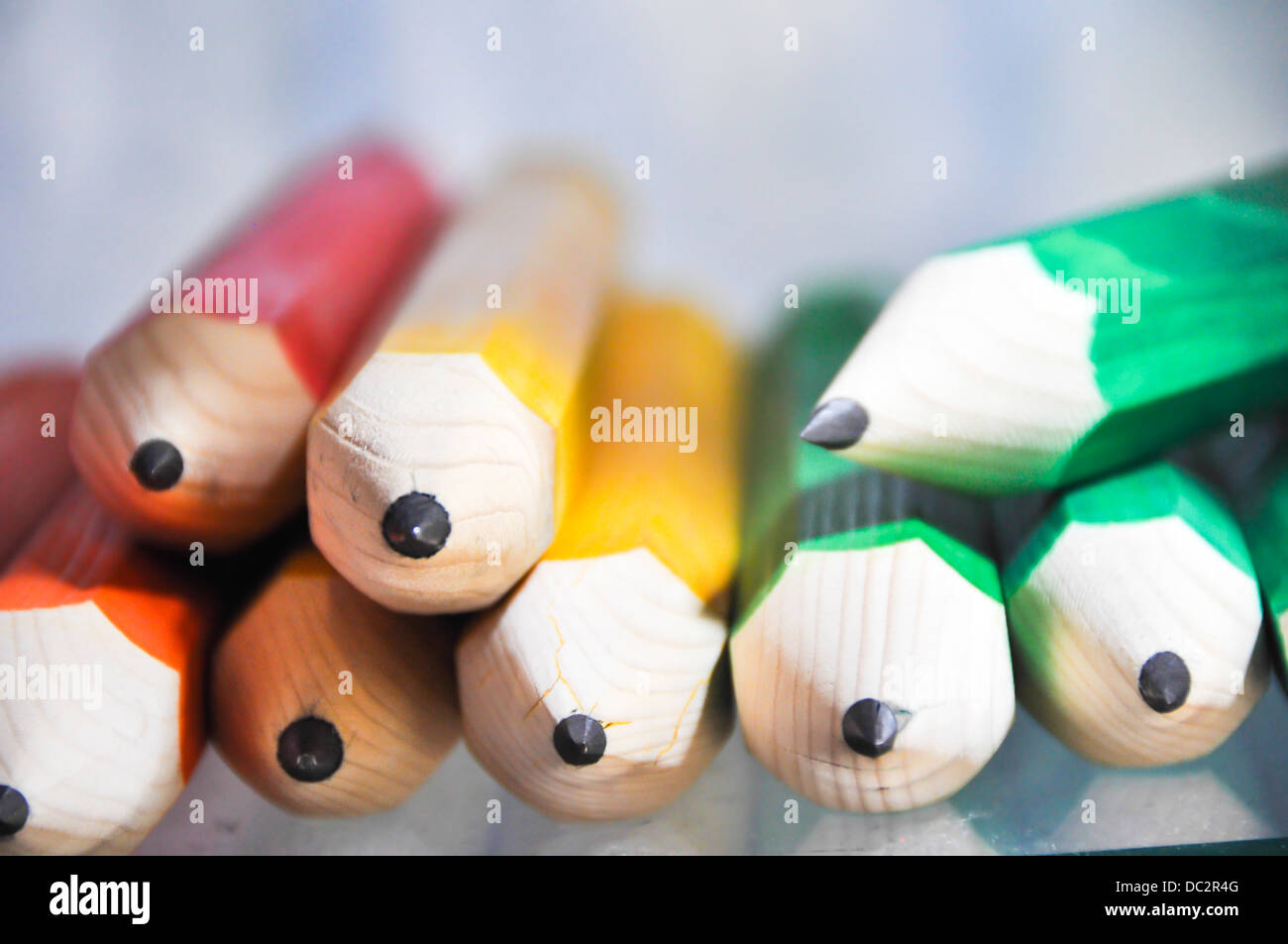 Sharp matite colorate. Chiudere il fuoco selettivo Foto Stock