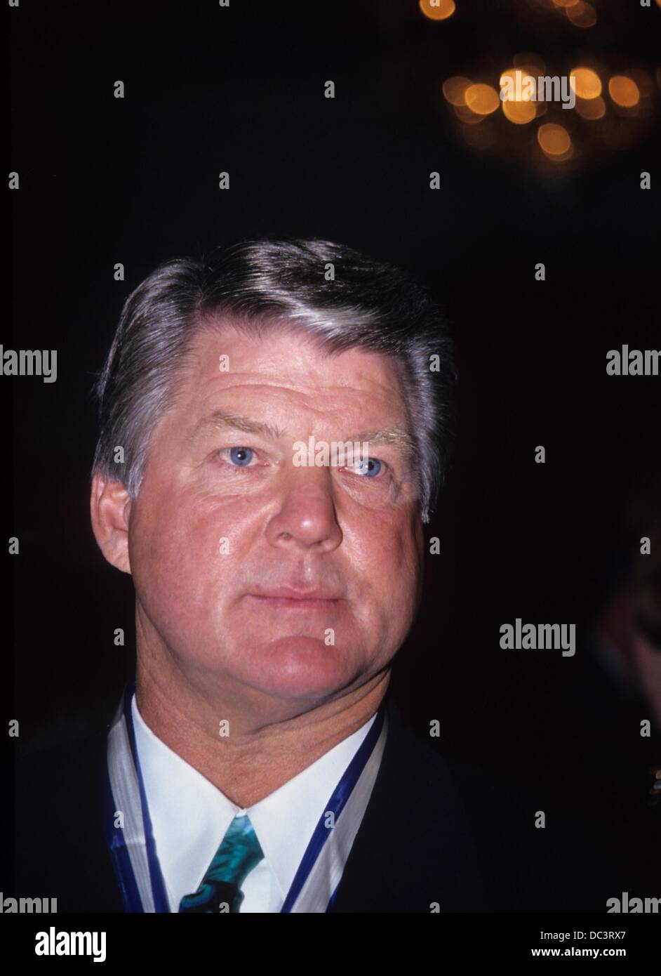 JIMMY JOHNSON.leggende sportive beneficio 1994.L9574ML.(Immagine di credito: © Mitchell Levy/Globe foto/ZUMAPRESS.com) Foto Stock