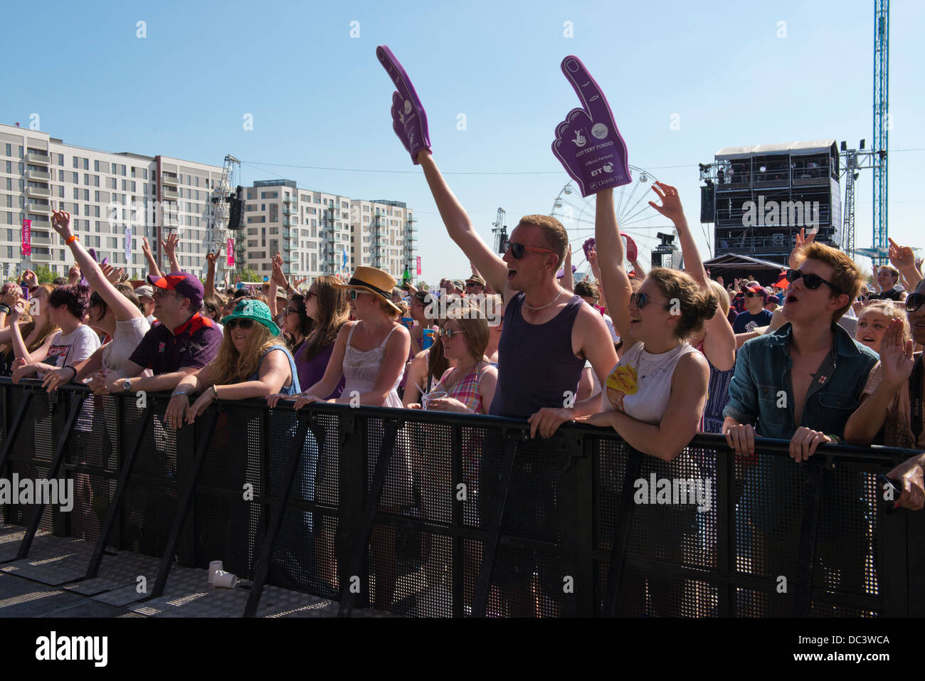 Andare locale, Regno Unito il più grande mai celebrazione del volontariato e i primi Giochi Olimpici e Paralimpici evento legacy, Londra 19 Luglio 2013 Foto Stock