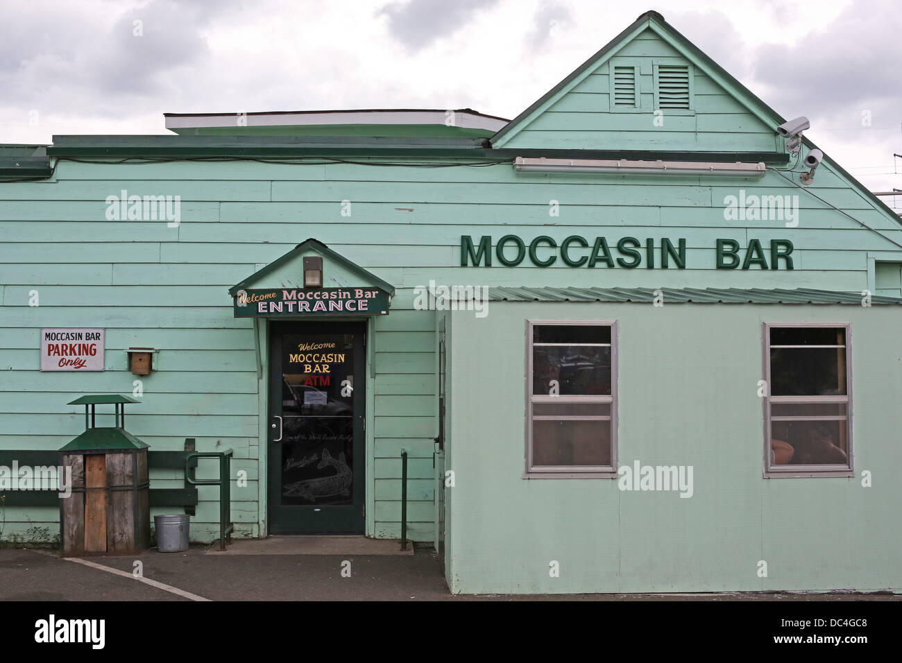 La parte esterna della barra Mocassino in Hayward, Wisconsin. Foto Stock