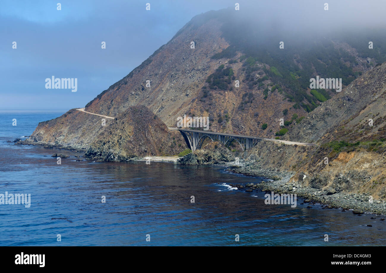 Pacific Coast Highway con ponte Foto Stock