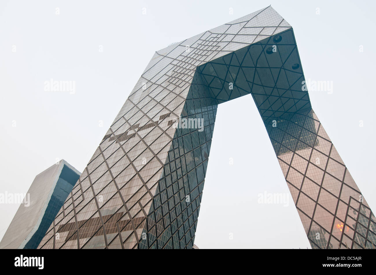 China Central Television (CCTV) Sede edificio moderno su East Third Ring Road, Guanghua Road a Pechino Foto Stock