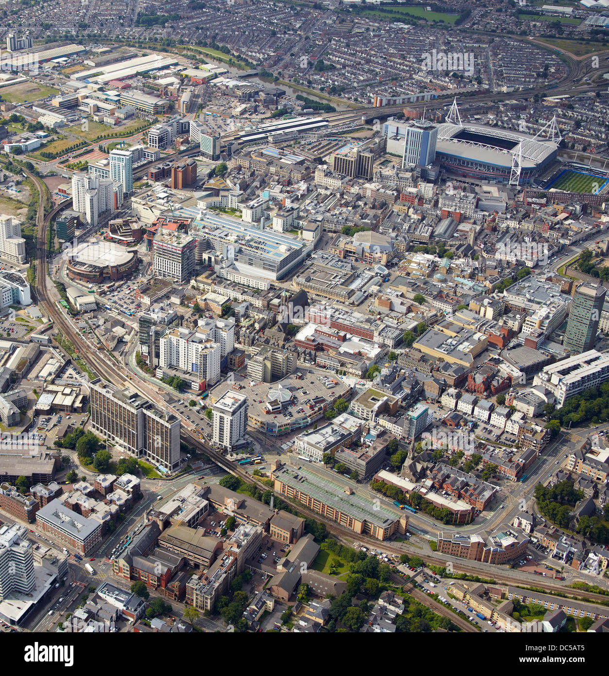 Vista aerea del centro di Cardiff Galles del Sud, Regno Unito Foto Stock