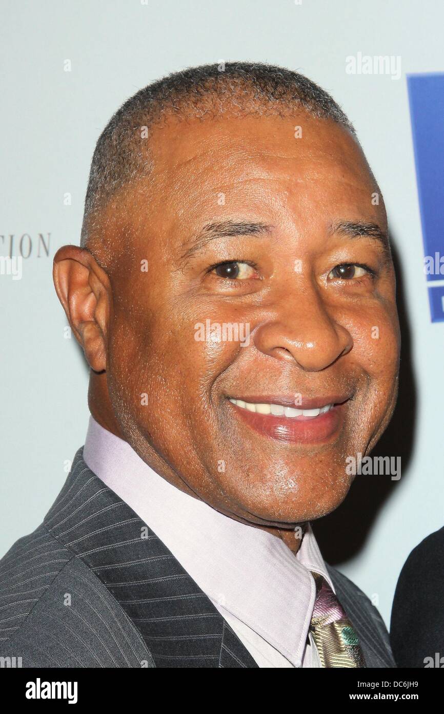 Los Angeles, California, USA. Il 9 agosto, 2013. Ozzie Smith assiste xiii annuale di Harold & Carole Fondazione della pompa di gala del 9 agosto 2013 presso il Beverly Hilton Hotel di Beverly Hills, CA. Stati Uniti d'America. Credito: TLeopold/Globe foto/ZUMAPRESS.com/Alamy Live News Foto Stock