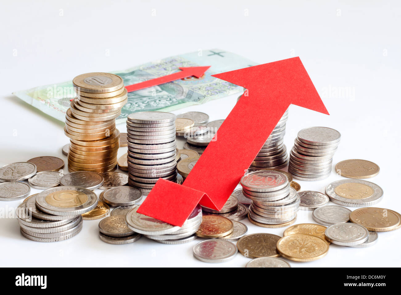 Pila di denaro polacco aumento delle finanze segno astratto concetto Foto Stock