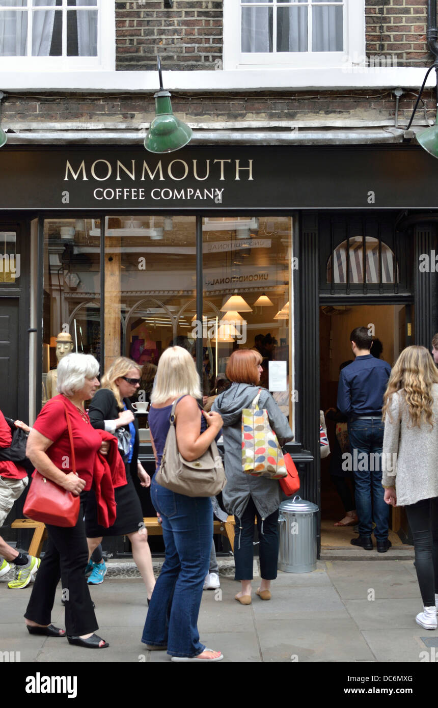 Monmouth Coffee Company shop in Seven Dials, Covent Garden di Londra, Regno Unito. Foto Stock