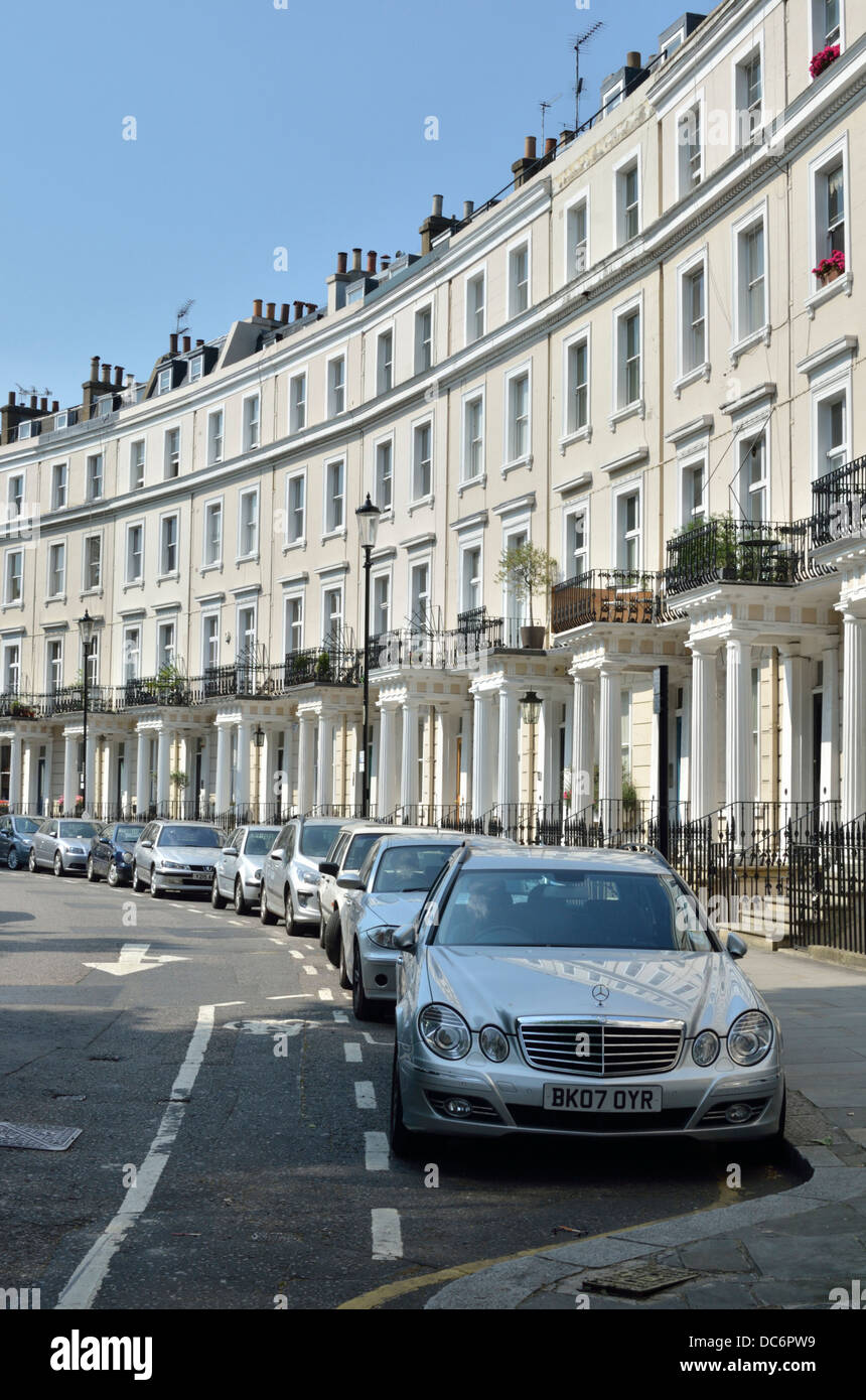 Royal Crescent W11, Holland Park, London, Regno Unito. Foto Stock