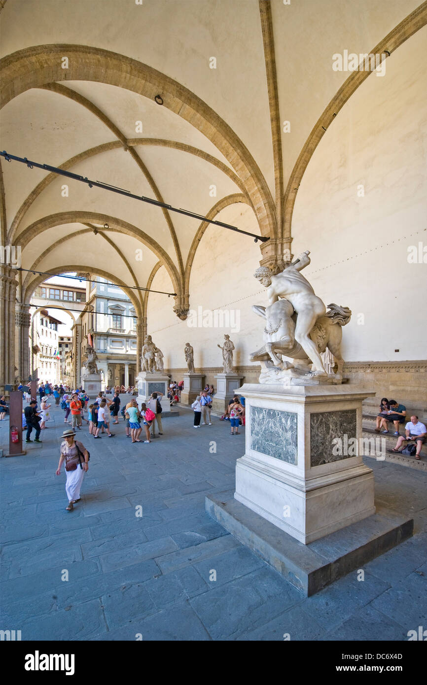 L'Italia, Toscana, Firenze, Loggia de' Lanzi Foto Stock