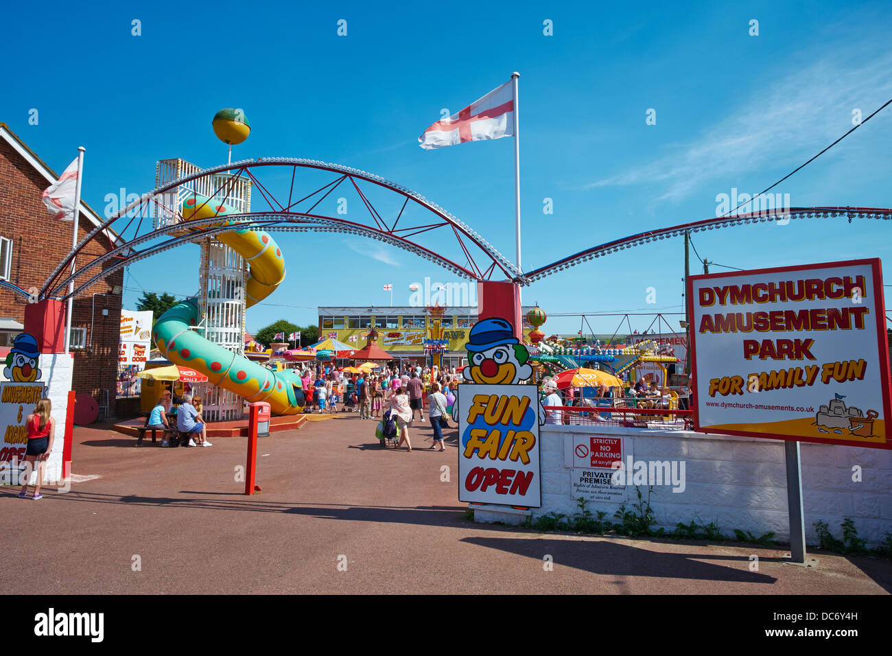 Ingresso al Dymchurch Amusement Park High Street Dymchurch Kent REGNO UNITO Foto Stock